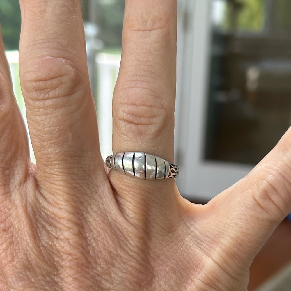 Vintage Sterling silver ring